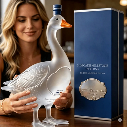 🔥Last Day 55% OFF🪿GY Goose 30th Anniversary 3D Sculpted V0dka Bottle